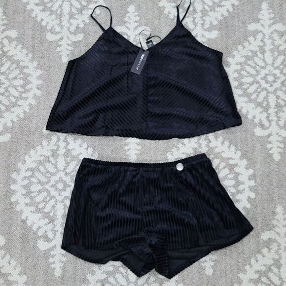 Youmita velvet pajamas set - Picture 8 of 8